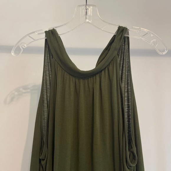 Mossimo‎ Army Green V back Super Soft Hi Nick tank top tie back Size L Pre-owned - Picture 2 of 7